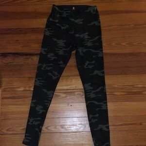 GA Performance Camo Green Women's Leggings